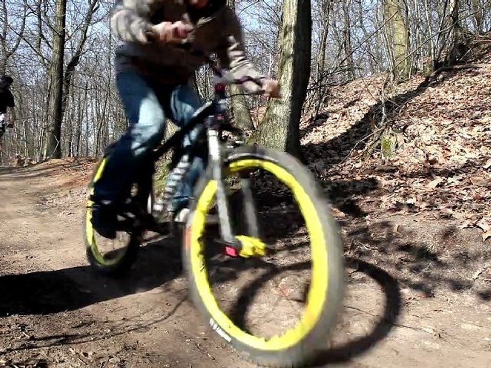 VTT à Verrières