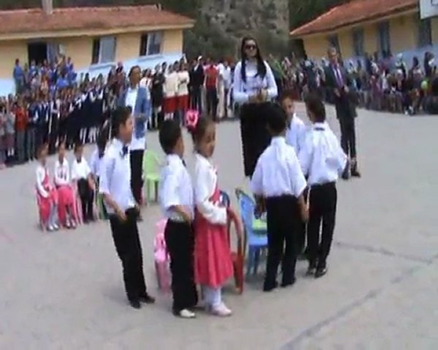 SANDALYE