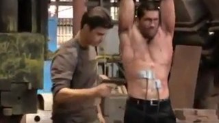 Scott Adkins - Weapon behind the scenes 2 - New 2011