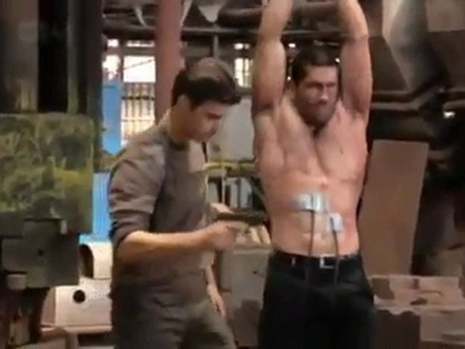 Scott Adkins - Weapon behind the scenes 2 - New 2011