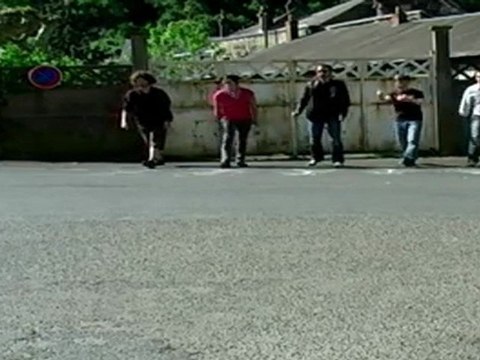 Performance dessin + chorégraphie du printemps des familles