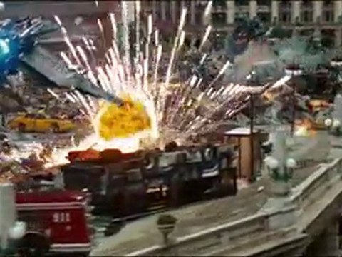 Transformers 3D - officiele trailer - vanaf 29 juni overal in de bioscoop