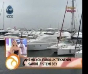 Şafak Sezer'den Tekne Şakası