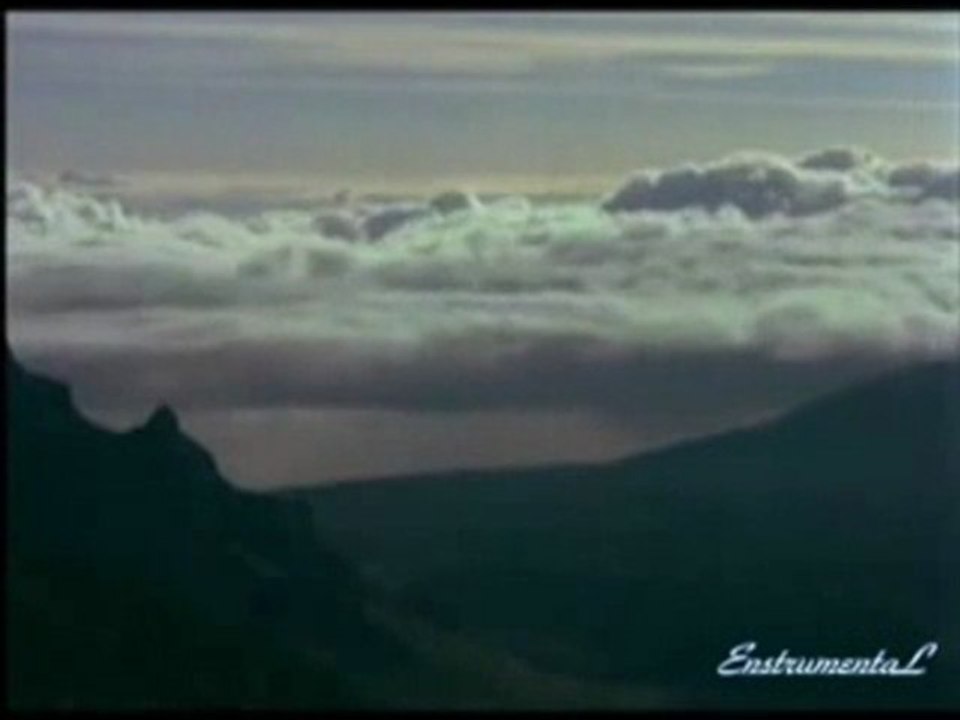 Manos Hadjınakis - When The Clouds Come