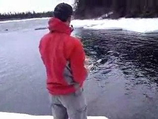 gocanada 20110515 Nico at Ashuanipi River