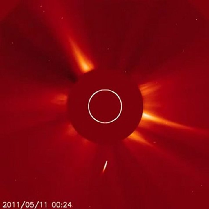 Collision d'une comete avec le soleil