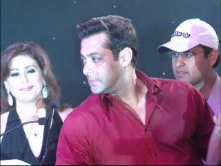 Salman Khan In A Fix With Sher And Tiger – Latest Bollywood News