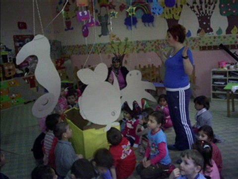 Giresun Yağlıdere Merkez İlköğretim Okulu ( Anasınıfı tarafından Anneler Günü için hazırlanan slayt1 )