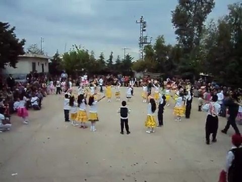 Cumhuriyet Köyü 1A sınıfı 23 Nisan Gösterisi