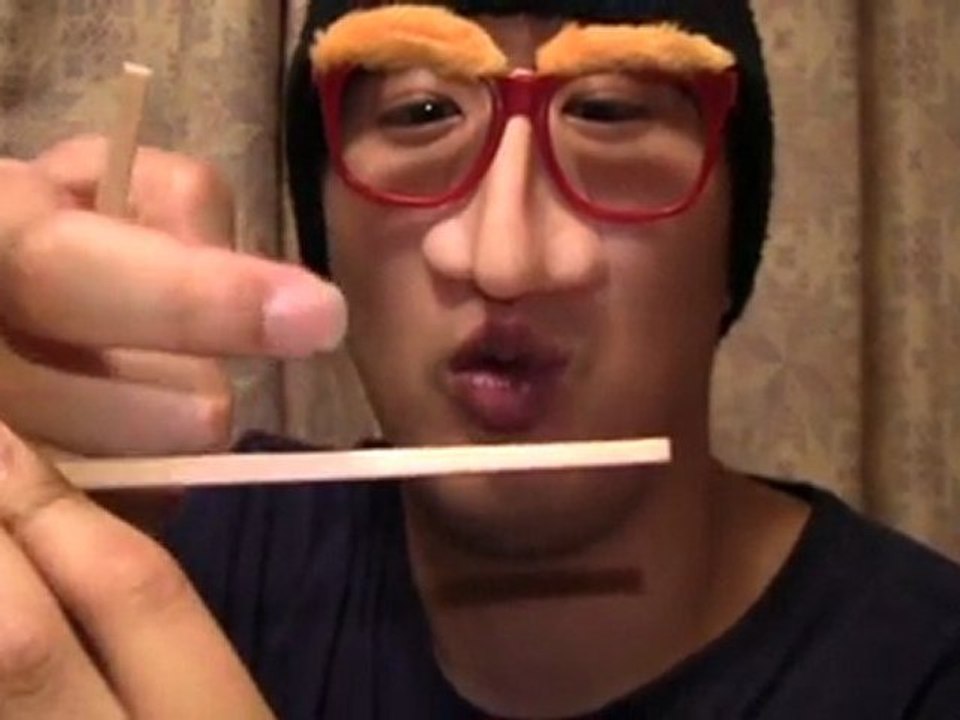 松屋の牛丼特盛りで飯動画110505その2