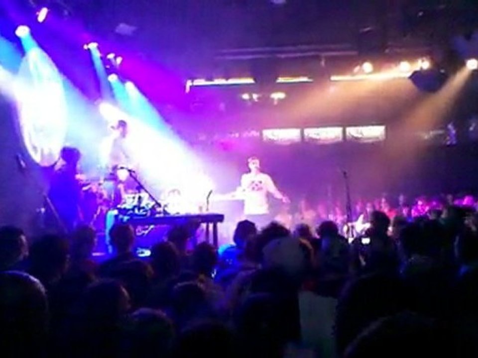 Prago Union and Livě band in Lucerna Music Bar, 19th April 2011, MOBILE
