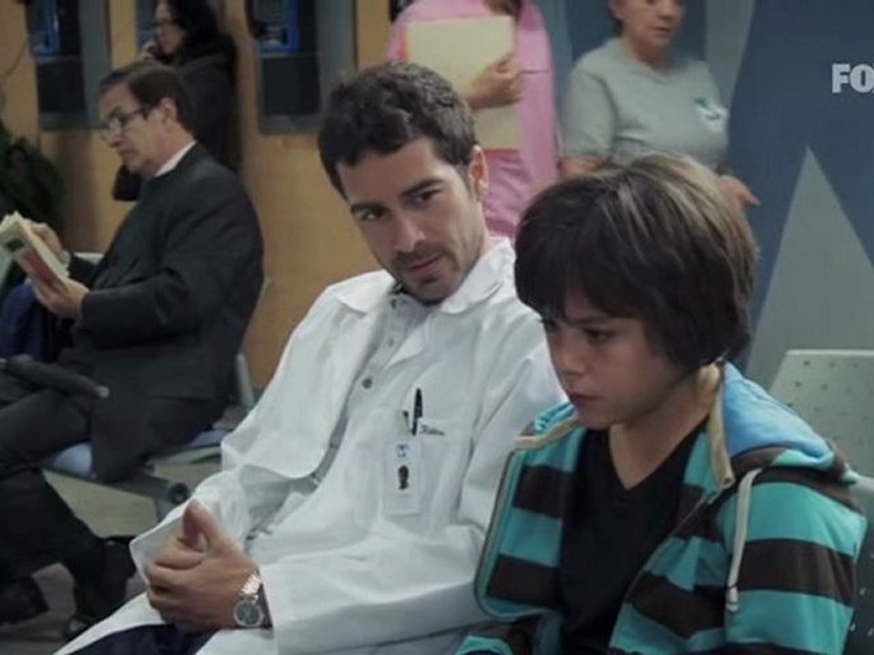 Alejandro Tous en 'Mentes en Shock' - 1x03 (1/2)