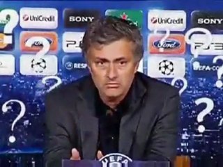 Mourinho'dan geliyor: "Sorma Neden"