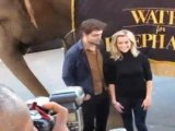 Robert Pattinson And Reese Witherspoon Avoid Elephant In Sydney