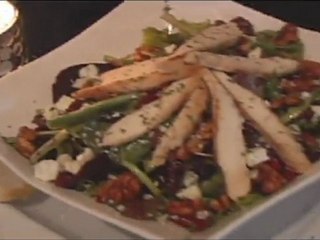 Experience Live Music & Delicious Drinks at La Parroquia Cafe & Lounge 🎶