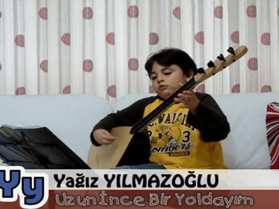 Yağız Yılmazoğlu Bağlama ile Uzun İnce Bir Yoldayım