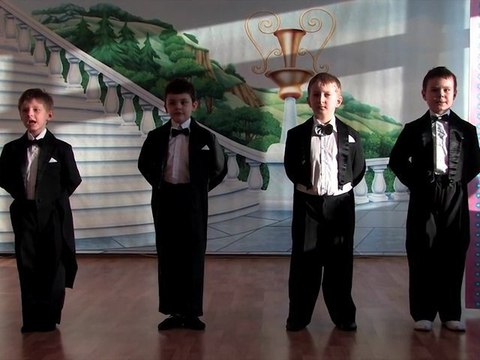 Джентельмены в детском саду АНО ДОУ СОЛНЫШКО - Концерт 8 марта 2011