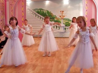 Композиция утро и танец БЕРЕГИТЕ ЦВЕТЫ