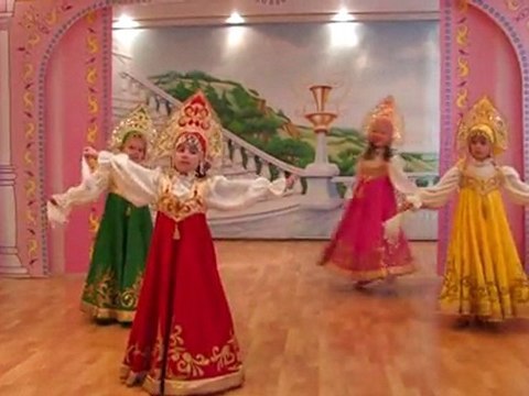 Очень красивый танец детей в детском саду