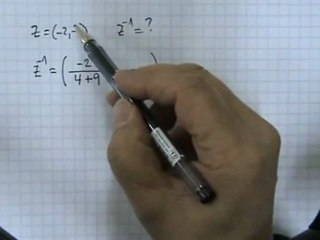 10 Inverso de un número complejo