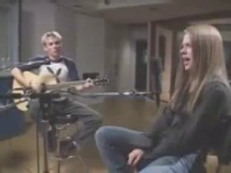 Avril Lavigne - Things I'll never say (acoustic)