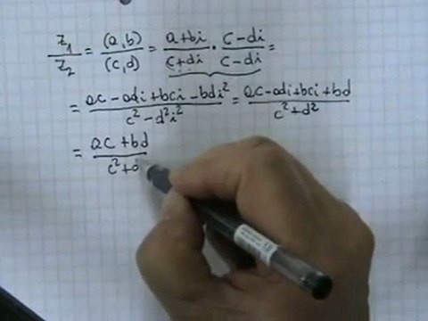 21 Demostración división de números complejos
