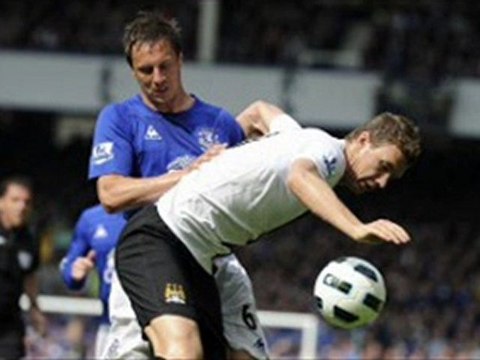 Everton 2-1 Manchester City: Toure great-strike, Distin, Osman superb-header