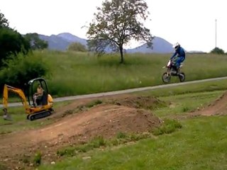 150 ycf factory pilot 2011 Arthur Marques