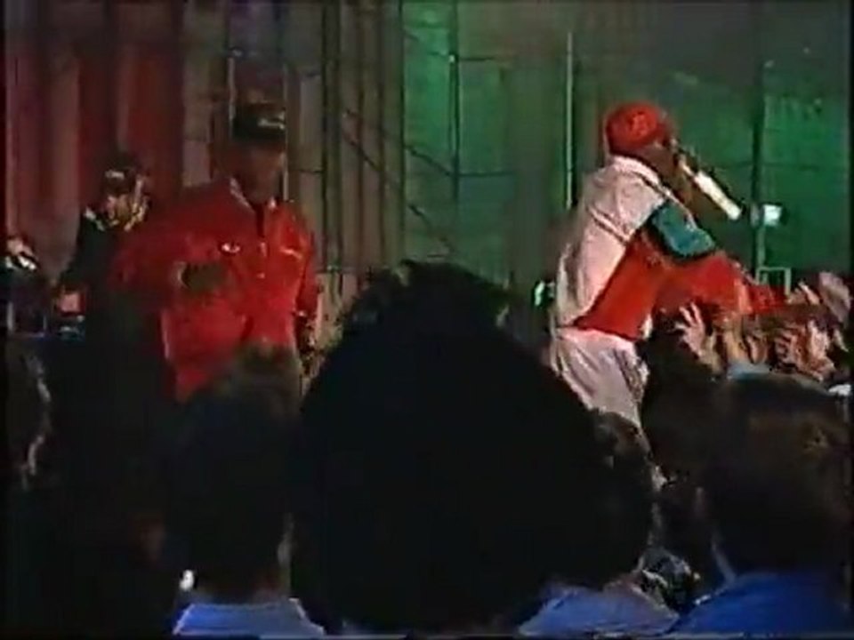 Public Enemy - live 1988