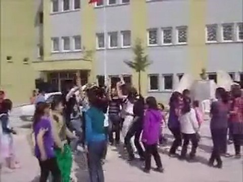 çivril 75. Yıl İlköğretim Okulu Nevruz 2011-0