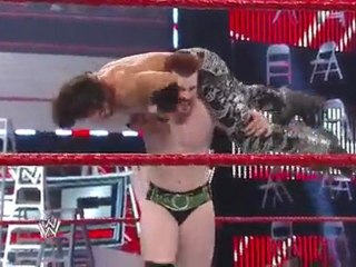 John Morrison vs Sheamus (Ladder Match) (Part 2/2)