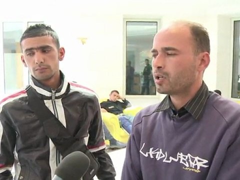 Un gymnase occupé par des migrants tunisiens à Paris