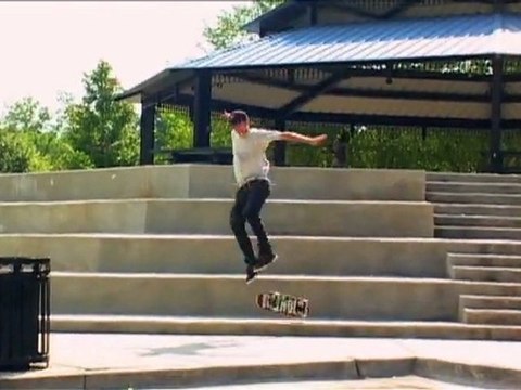 Skate : Andrew Reynolds - Emerica Stay Gold B-Side