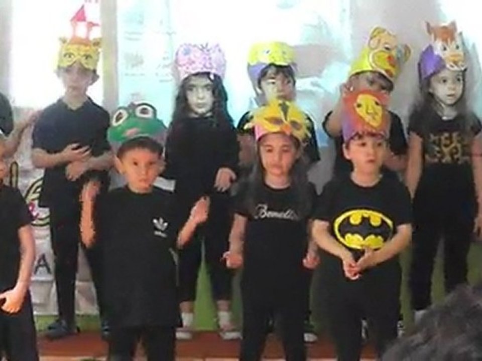 Defne Kreş Gösterisinde