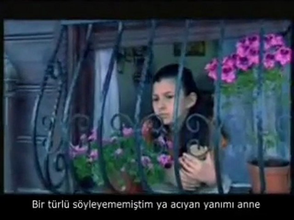 Sol yanim aciyor anne