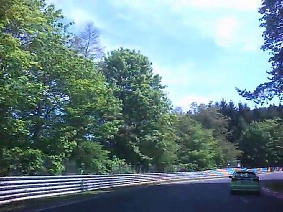 nordschleife Integra  R vs M3 e46 1er tour