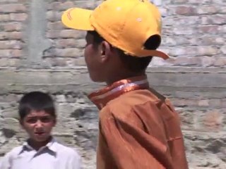 Jóvenes de Abbottabad quieren vengar a Bin Laden