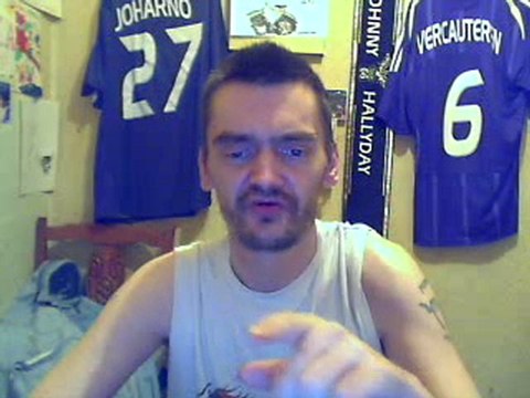 joharno dèfend ses fans face à jean michel du 59