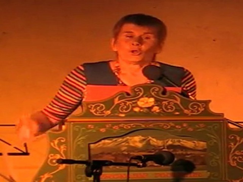 "La jeune fille du bus"