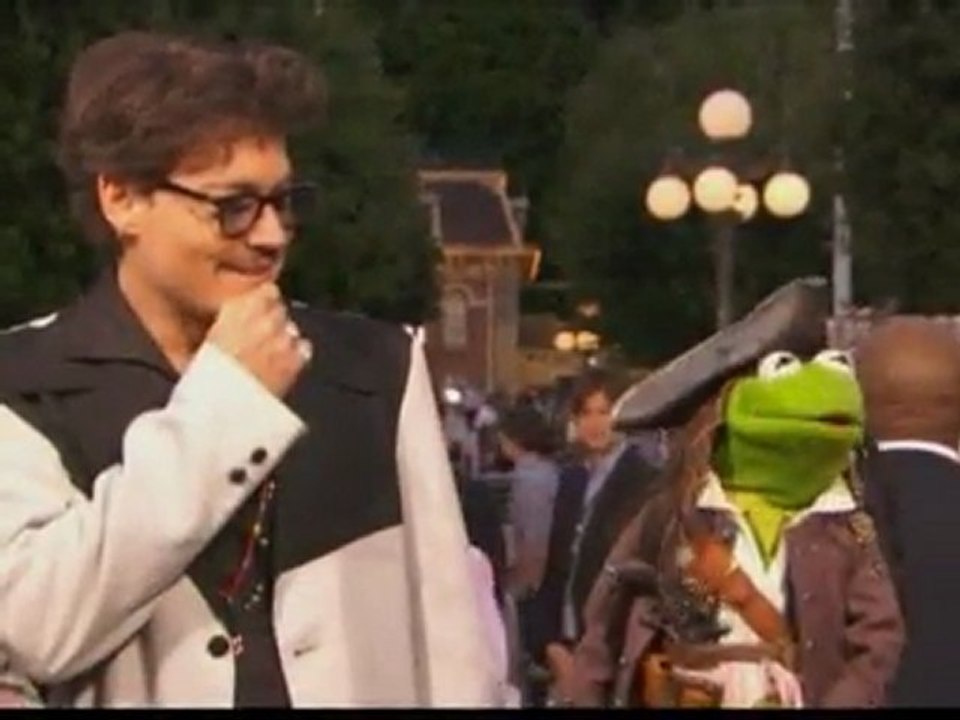 Johnny Depp meets Kermit the Frog