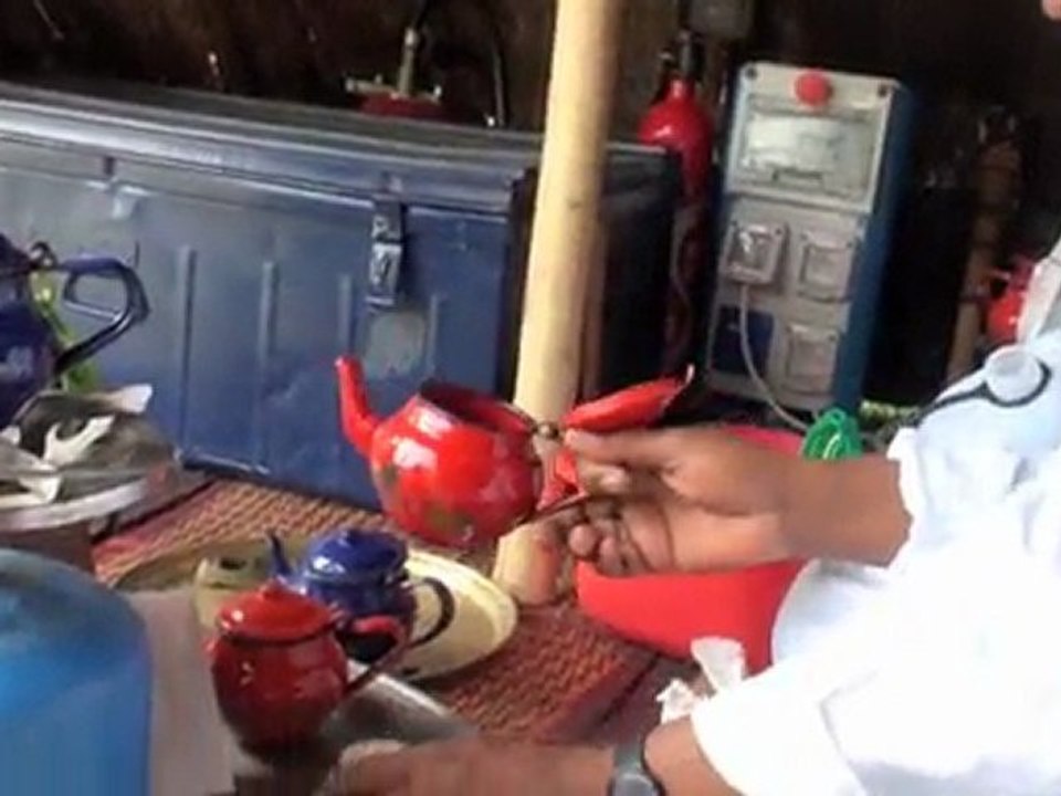 Ça se passe sous une tente touareg