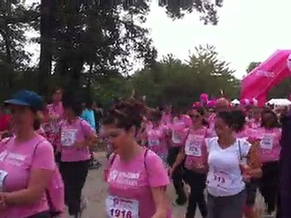 Départ de la course Challenge Version Femina du 08 Mai 2011 à Paris