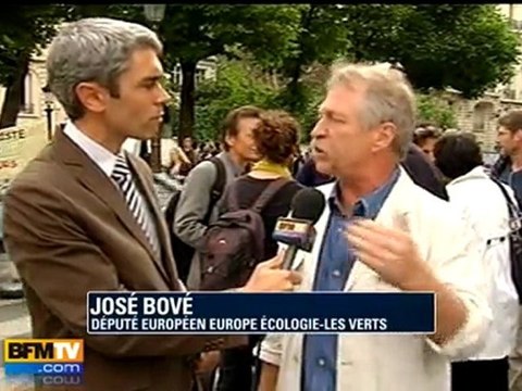 Manifestation contre le gaz de schiste à Paris
