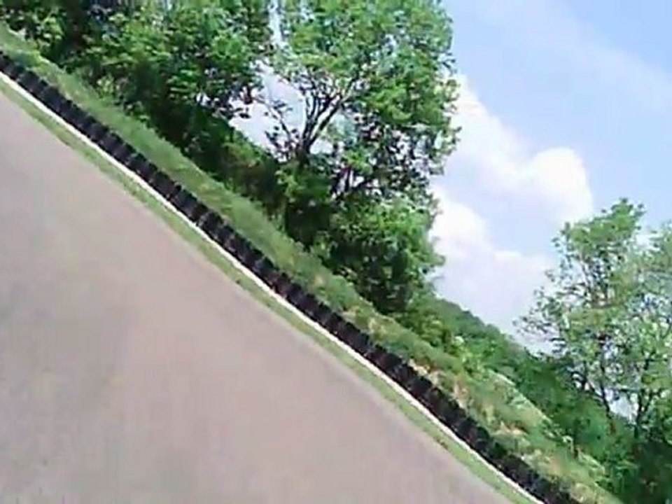 piste les ecuyers en tuono 2003 vue arriere