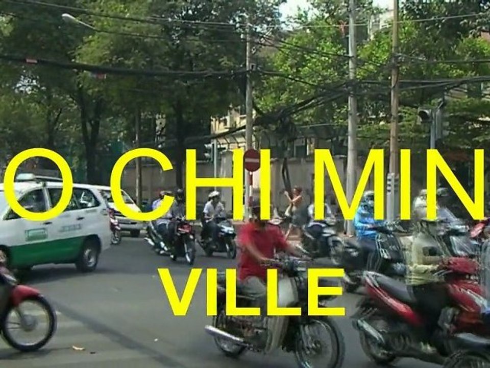 LES RUES DE SAIGON