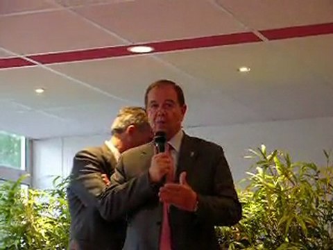 Réunion politique à Garches autour de Valérie PECRESSE (ext.3)