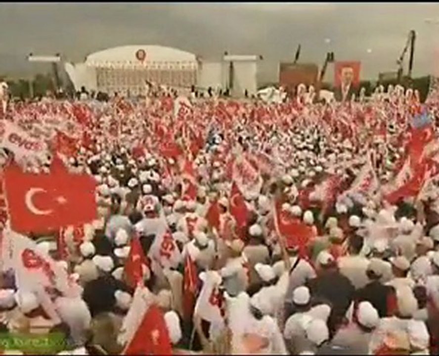 Başbakan'dan Giresun'a Özel Selam..