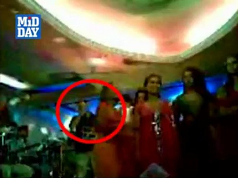 Cop in dance bar caught on camera