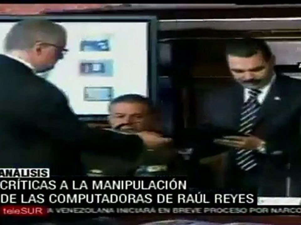 Colombia busca relacionar a Hugo Chávez con las FARC