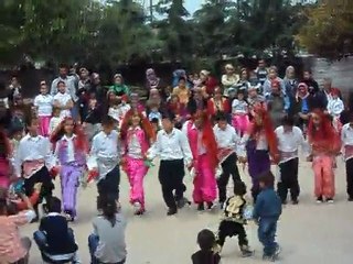 Cumhuriyet Köyü 23 Nisan Ella Ella